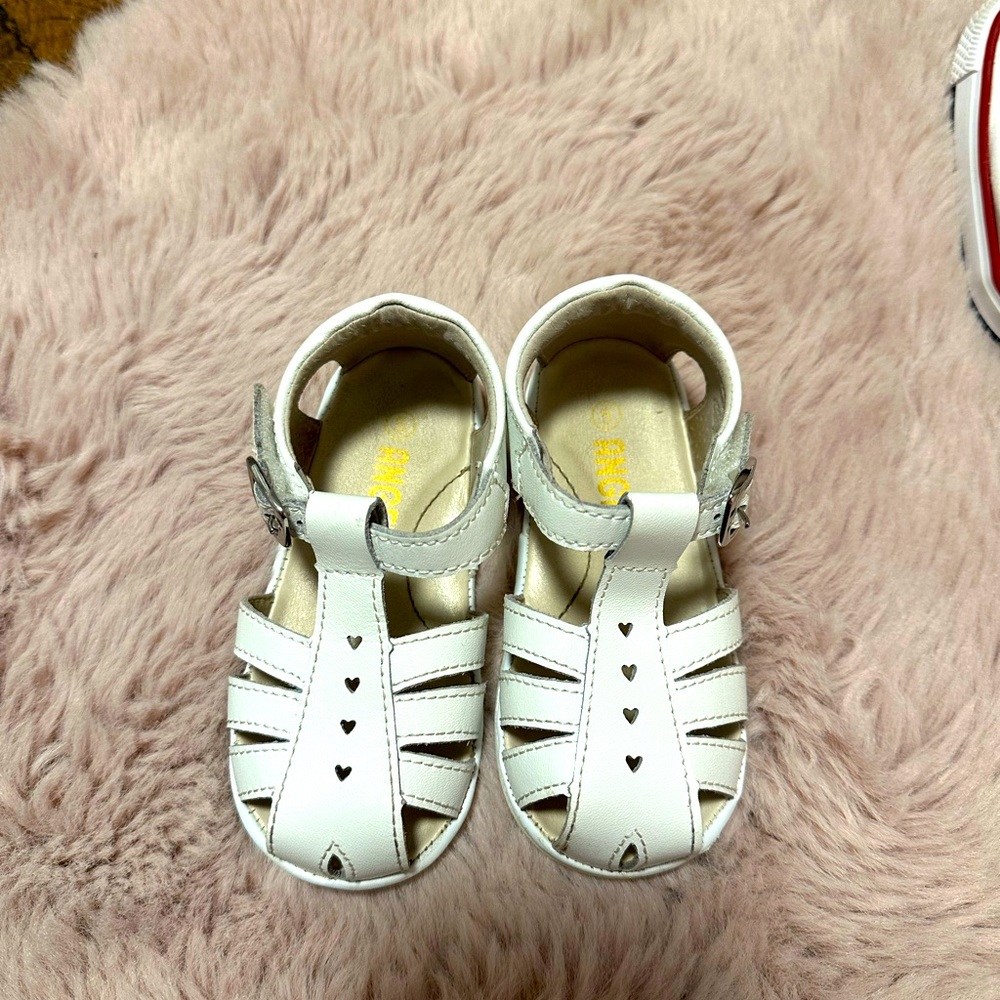 L’amour angel sandals